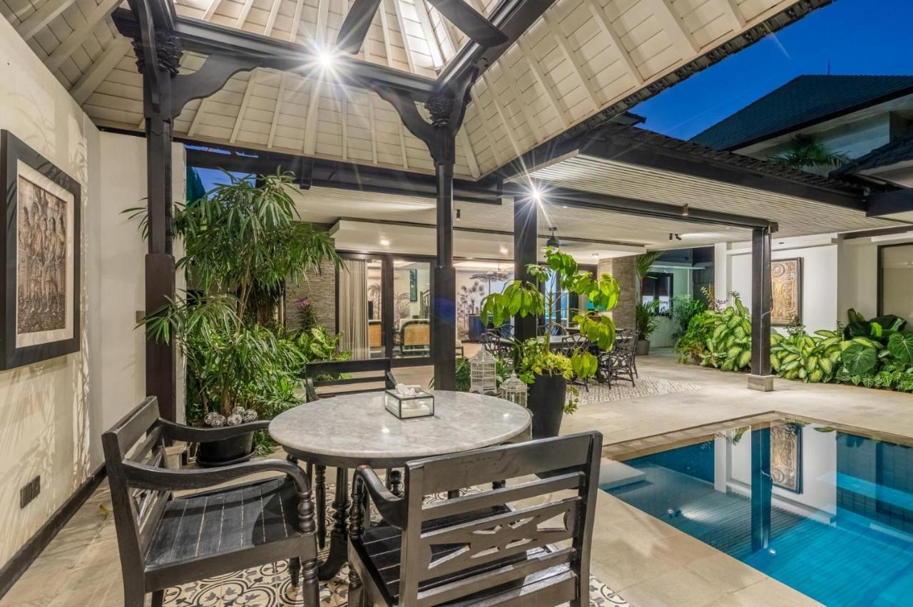 Kejora 12 Beachfront 3 Bedroom Luxe Villa Sanur  Luaran gambar